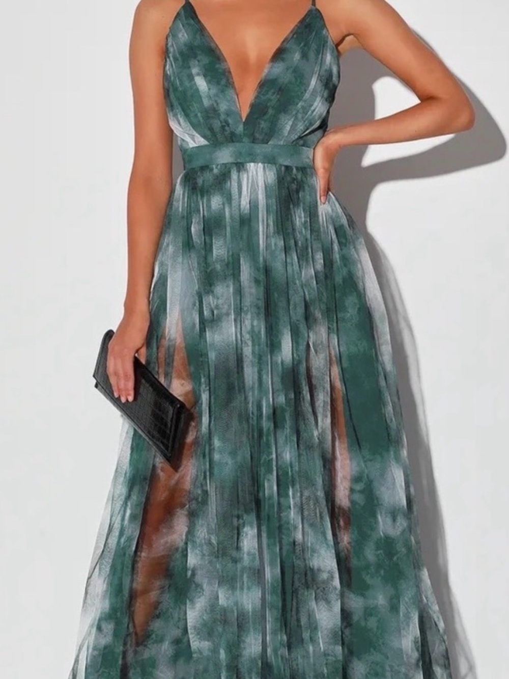 LuLus Elegant Moment Emerald Green V-Neck Maxi Dress